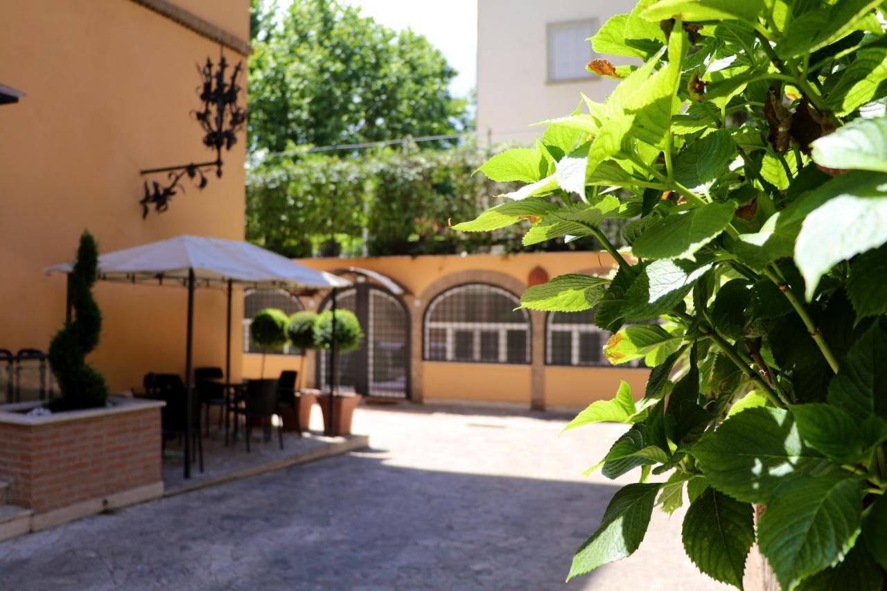 Villa Matissa Apartments Roma Ngoại thất bức ảnh
